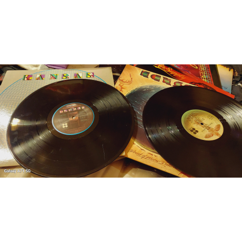 Kansas  - Vinyl Confessions/ Point of Know Return - Vinyl - LP