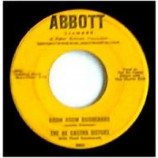 De Castro Sisters - Boom Boom Boomerang / Let Your Love Walk In - 45