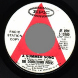Doodletown Pipers - A Summer Song / Summertime, Summertime - 45