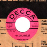 Dorian Burton - Do You Love Me / Yesterday - 45