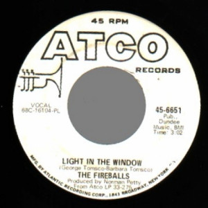 Fireballs - Long Green / Light In The Window - 45 - Vinyl - 45''