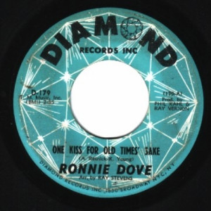 Ronnie Dove - One Kiss For Old Times' Sake / No Greater Love - 45 - Vinyl - 45''