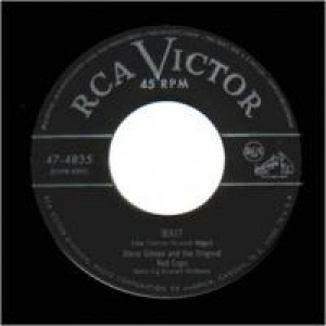 Steve Gibson & His Original Red Caps - I Went To Your Wedding / Wait - 45 - Vinyl - 45''