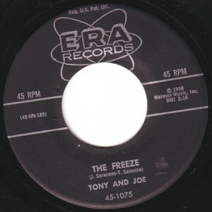 Tony & Joe - The Freeze / Gonna Get A Little Kissin' Tonight - 45 - Vinyl - 45''