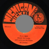 Woody Joe Combs With Larry & The Pirates - Searching For Love / D.j.'s Bar - 45
