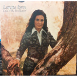 Loretta Lynn - Love Is The Foundation [Vinyl] - LP