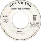 Ronny & The Daytonas - Young / Winter Weather [Record] - 7 Inch 45 RPM