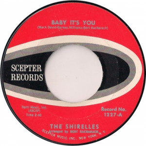 The Shirelles - Baby It's You / The Things I Want To Hear (Pretty Words) [Vinyl] - 7 Inch 45 RPM - Vinyl - 7"