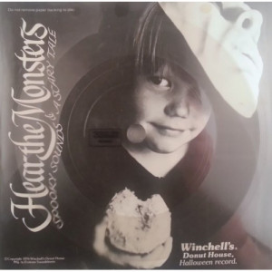 Winchell's Donut House - Halloween Record ''Hear The Monsters Spooky Sounds & A Scary Tale'' - 7 Inch 33  - Vinyl - 7"