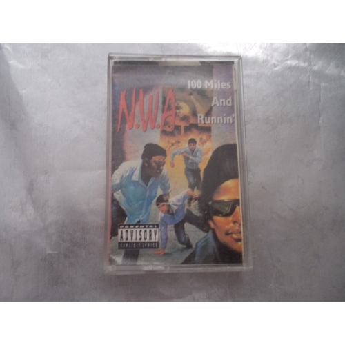 N.W.A. - 100 MILES AND RUNNIN' - Tape - Cassete