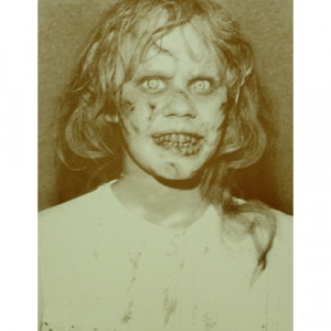 Exorcist - Linda Blair - Sepia Print - Books & Others - Others