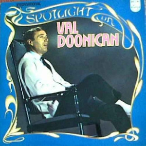 Val Doonican - Spotlight On Val Doonican - Vinyl - 2 x LP